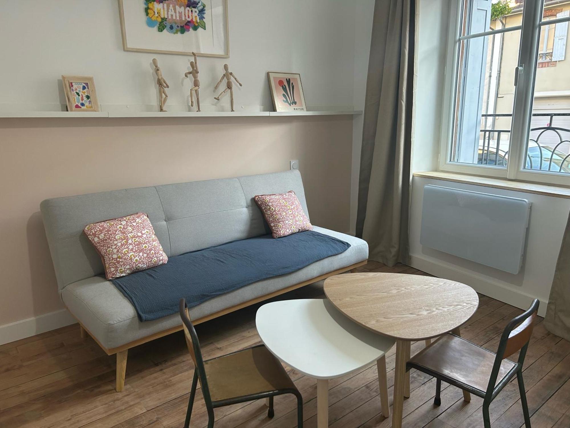 Charmante Maison De Ville Avec Jardin - Miamor กัสทร์ ภายนอก รูปภาพ